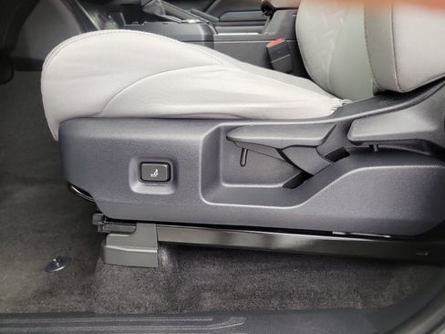 Used 2025 Toyota Tacoma SR5 RWD image 16