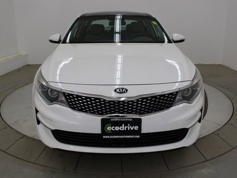 Used 2016 Kia Optima EX w/ Premium Package FWD image 2