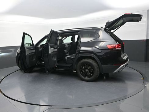 New 2026 Volkswagen Atlas Peak Edition AWD/4WD image 33
