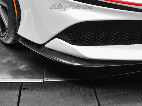 Used 2022 Ferrari SF90 Spider AWD/4WD image 55