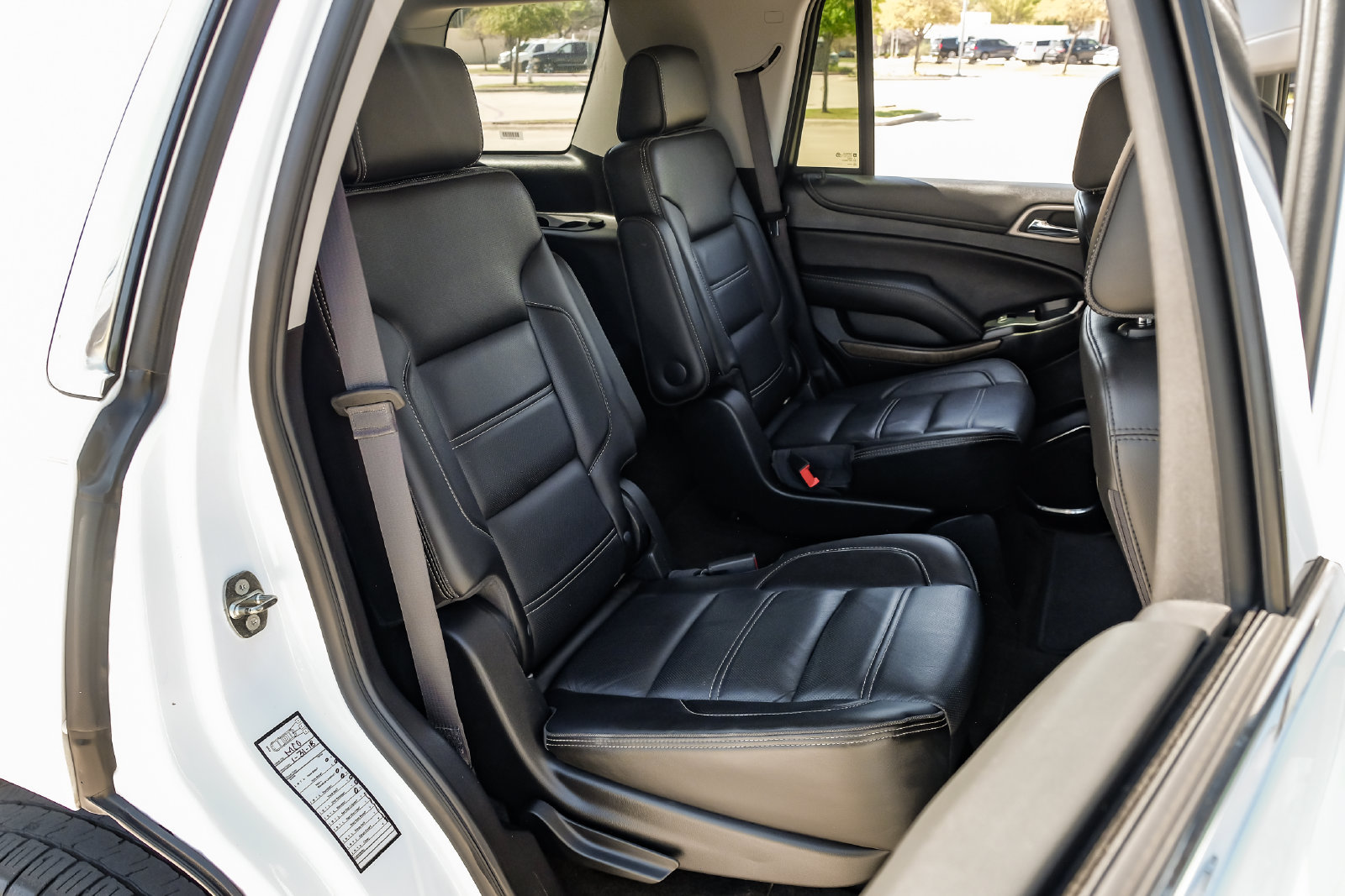 Used 2018 GMC Yukon Denali RWD image 40