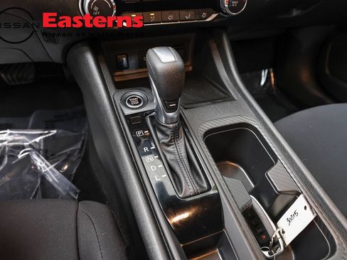 Used 2024 Nissan Sentra S FWD image 13