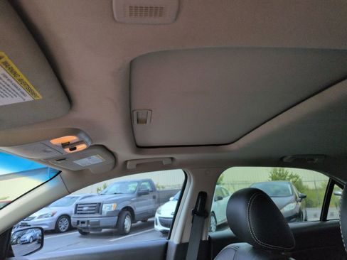 Used 2010 Ford Fusion SEL FWD image 22
