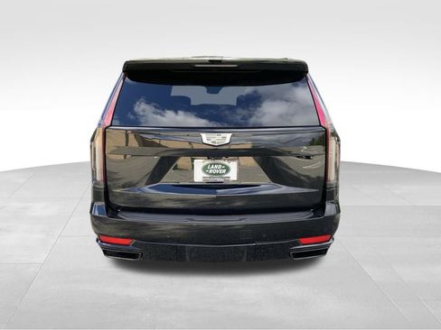 Used 2024 Cadillac Escalade Sport Platinum w/ LPO, ONYX Package image 7