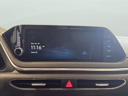 Used 2023 Hyundai Sonata SEL FWD image 17