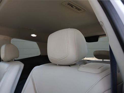 Used 2022 Cadillac XT6 Premium Luxury w/ Technology Package AWD/4WD image 61
