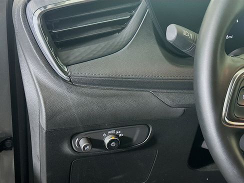 Used 2025 Buick Encore GX Preferred FWD image 17