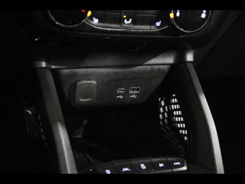 Certified 2024 Chevrolet TrailBlazer LT w/ LT Cold Weather Package image 14