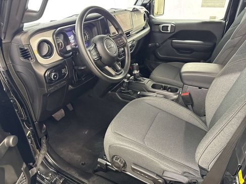 Used 2024 Jeep Wrangler Sport AWD/4WD image 11