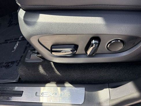 Certified 2025 Lexus GX 550 w/ Cold Area Package AWD/4WD image 12