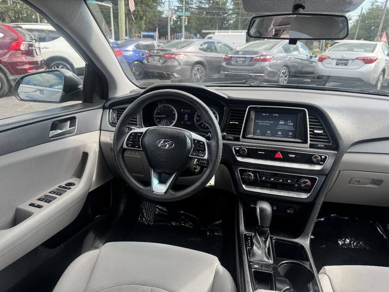 Used 2019 Hyundai Sonata SE FWD image 10