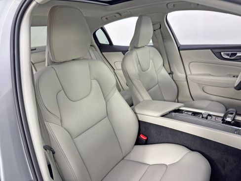 Used 2024 Volvo S60 B5 Plus w/ Protection Package Premier FWD image 37