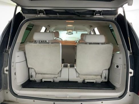 Used 2007 GMC Yukon SLT w/ SLT Preferred Equipment Group image 35