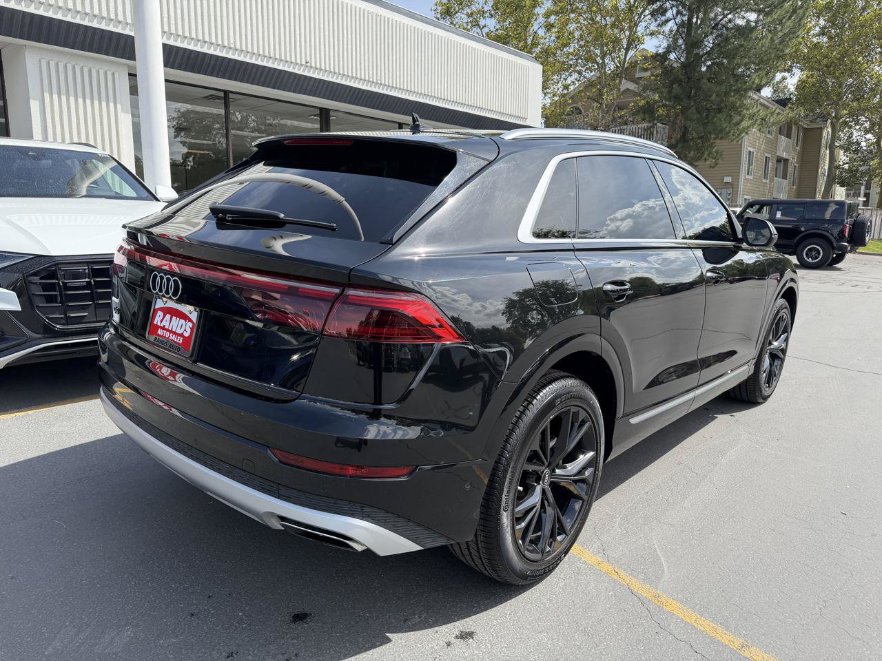 Used 2024 Audi Q8 Premium Plus w/ Premium Plus Package AWD/4WD image 23