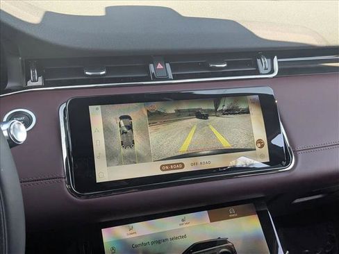 Used 2021 Land Rover Range Rover Evoque R-Dynamic HSE image 13