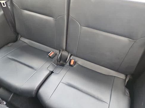 Used 2024 Mitsubishi Outlander SE FWD image 16