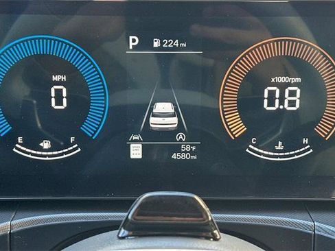 Used 2025 Hyundai Santa Fe SEL image 26