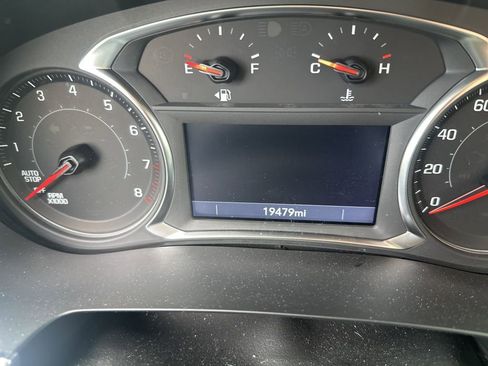 Used 2023 Chevrolet Traverse LT w/ LT Premium Package image 8