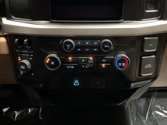 Used 2023 Ford F350 XLT w/ FX4 Off-Road Package AWD/4WD image 26