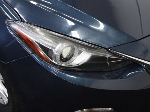 Used 2015 MAZDA MAZDA3 s Grand Touring FWD image 29