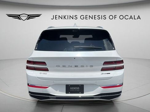 Certified 2025 Genesis GV80 3.5T Prestige AWD/4WD image 4