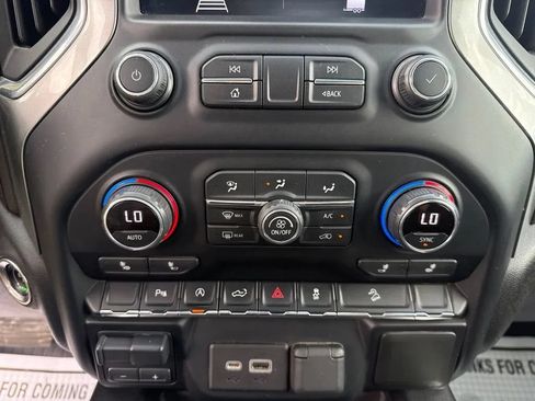Used 2021 Chevrolet Silverado 1500 RST AWD/4WD image 24