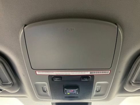 Used 2021 Toyota Camry LE FWD image 19