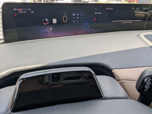 New 2026 Lincoln Navigator Black Label AWD/4WD image 32