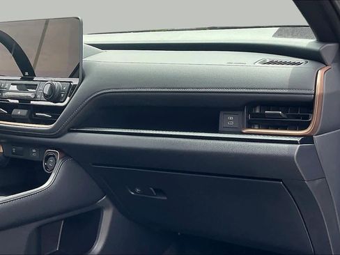 Used 2026 Toyota Grand Highlander AWD Hybrid image 19