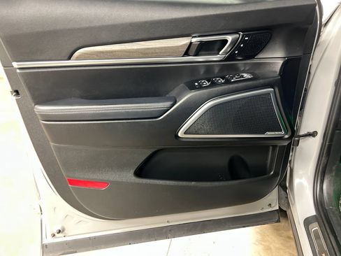 Used 2022 Kia Telluride SX w/ SX Prestige Package AWD/4WD image 25