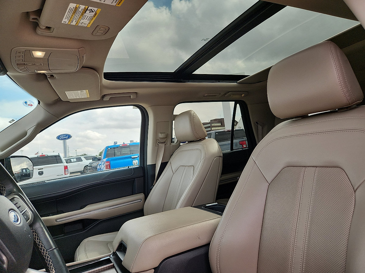 Used 2024 Ford Expedition Max Limited RWD image 9