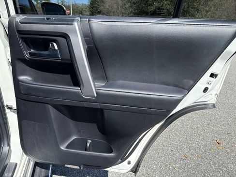 Used 2022 Toyota 4Runner Limited image 19