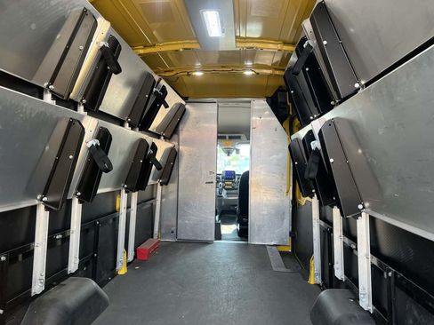 Used 2020 Ford Transit 250 148 High Roof Extended w/ Load Area Protection Package RWD image 9