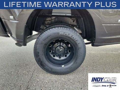 New 2026 RAM 3500 Big Horn AWD/4WD image 7