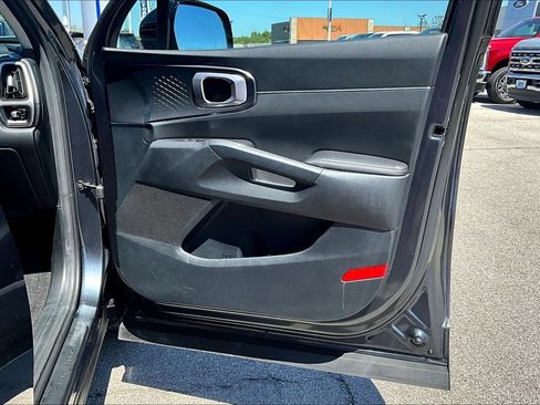 Used 2023 Kia Sorento S FWD image 19