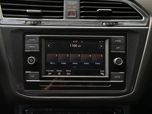 Used 2018 Volkswagen Tiguan S FWD image 35