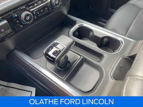 Used 2022 Chevrolet Silverado 1500 LTZ image 32