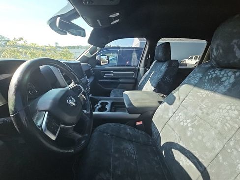 Used 2019 RAM 1500 Big Horn AWD/4WD image 10
