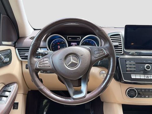 Used 2017 Mercedes-Benz GLE 350 image 11