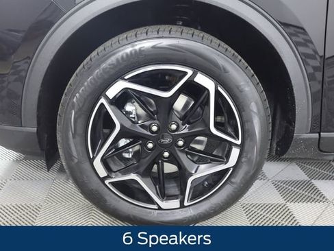 New 2026 Ford Escape Platinum w/ Premium Technology Package image 13