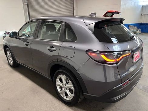 Used 2024 Honda HR-V LX image 5