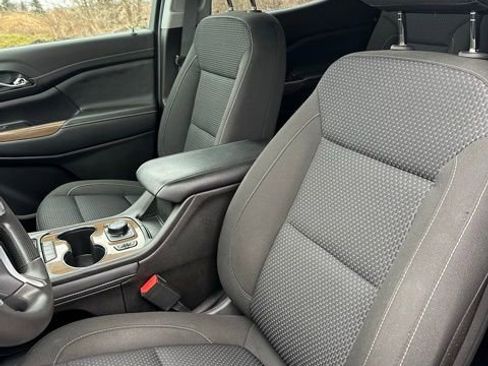 Used 2023 GMC Acadia SLE w/ Driver Convenience Package image 42