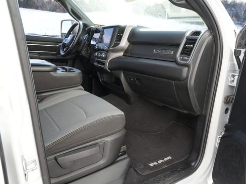 Used 2024 RAM 2500 Big Horn image 27