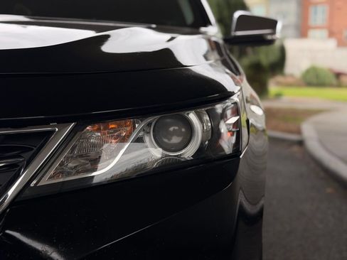 Used 2019 Chevrolet Impala Premier FWD image 12