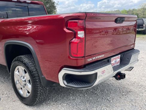 Used 2022 Chevrolet Silverado 2500 LTZ w/ LTZ Convenience Package image 30