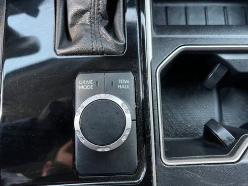 Used 2022 Toyota Tundra SR5 image 46