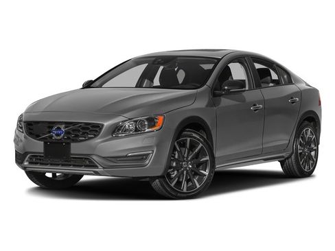 Used 2018 Volvo S60 T5 Cross Country Platinum image 1