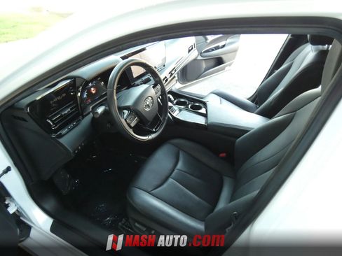 Used 2022 Toyota Mirai w/ Advanced Technology Package RWD image 47