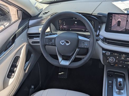 Certified 2027 INFINITI QX60 Luxe w/ Family Package FWD image 21