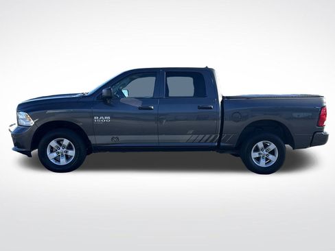 Used 2019 RAM 1500 Express image 20